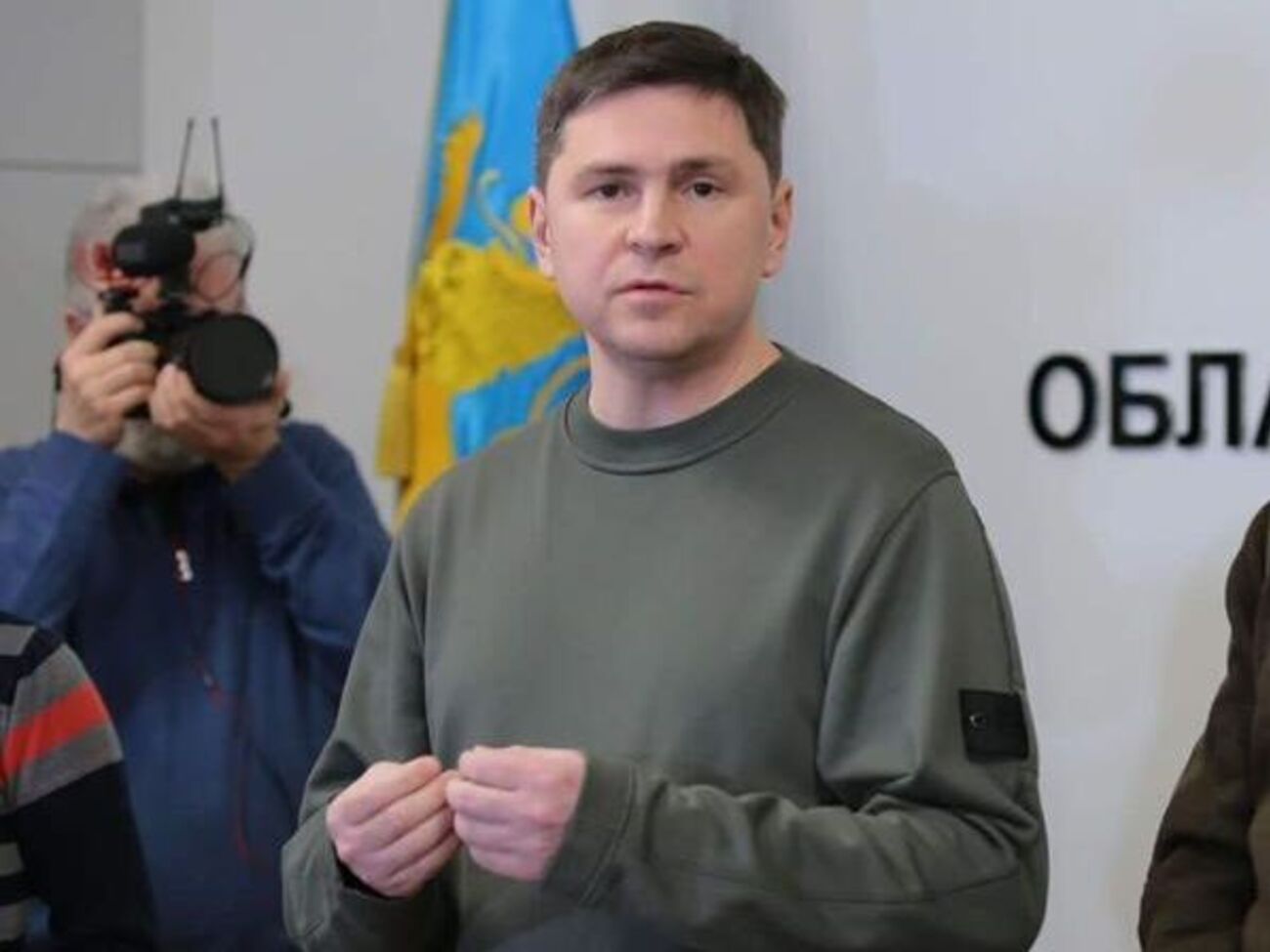 Три месяца Кремль рассказывает, что санкции &ndash; это огромное счастье и подарок для экономики РФ, напомнил Подоляк