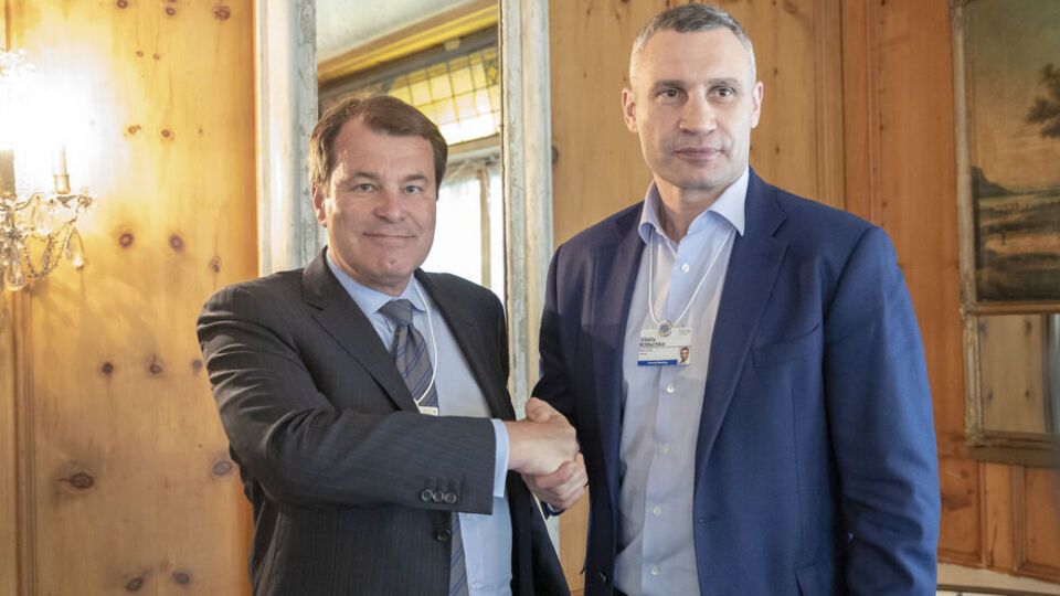 Віталій Кличко зустрівся, зокрема, з першим віцепрезидентом ЄБРР Юргеном Рігтерінком