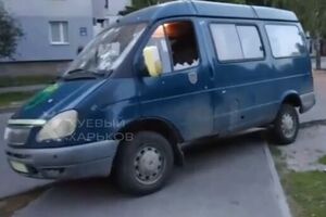 Стрельба произошла в микроавтобусе с логотипом теробороны