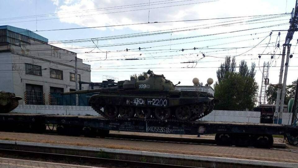 Россия из-за потерь была вынуждена расконсервировать устаревшие танки Т-62