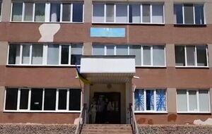 В горсовете продемонстрировали, что никакой "военной инфраструктуры" в школах нет