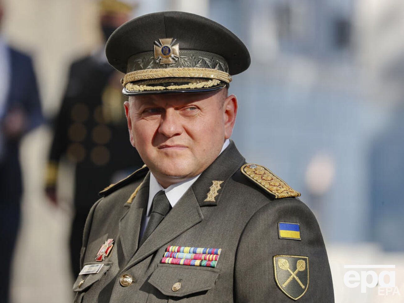 Залужний: Нам дуже важко, але ми стоїмо. Ми боремося за кожну ділянку фронту, за кожний населений пункт