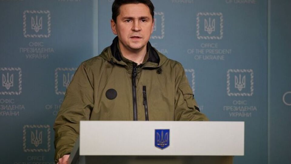 Подоляк напомнил, что украинское гражданство в современном мире дает значительно больше возможностей, чем российское