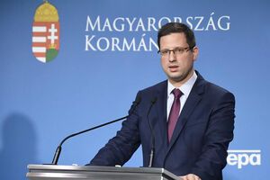 Рішення, озвучене Гуляшем, дозволяє продаж палива за фіксованою ціною лише власникам автомобілів з угорською реєстрацією