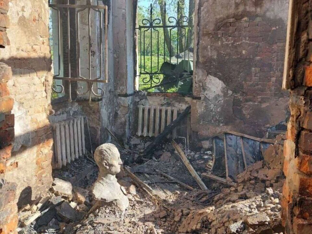 Музей потребує швидкого ремонту, оскільки час та погода погіршать руйнування, зазначили в Мінкульті