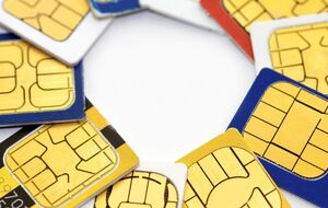 На временно захваченных территориях Херсонской и Запорожской областей поступили в продажу сим-карты с номерами, которые начинаются на +7, отметили оккупанты