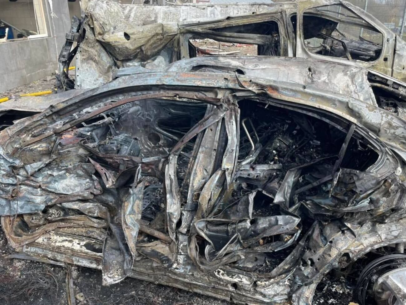 Одна з ракет 18 квітня прилетіла в шиномонтаж у Львові