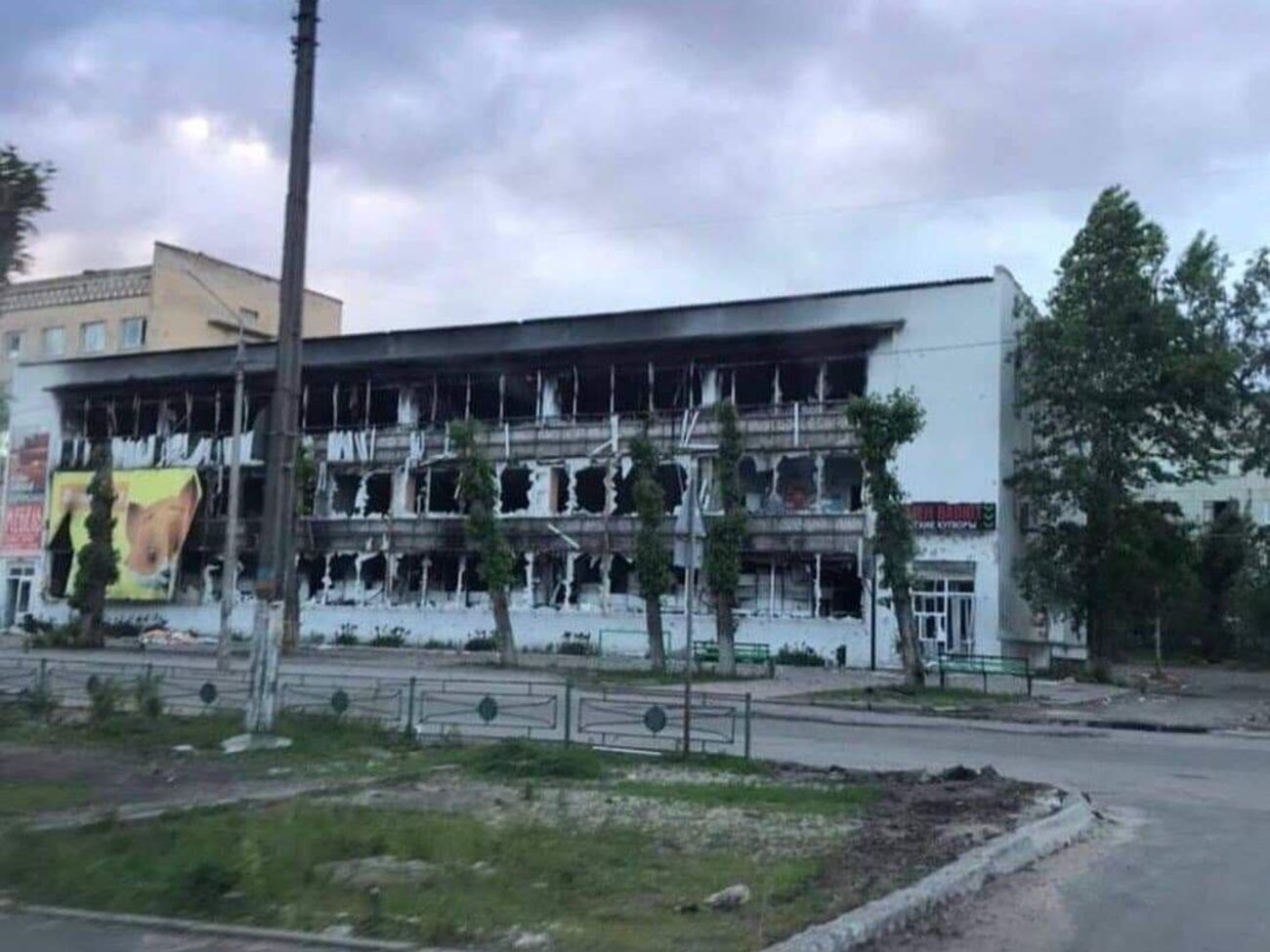 Обстрелы гражданских объектов происходят ежедневно