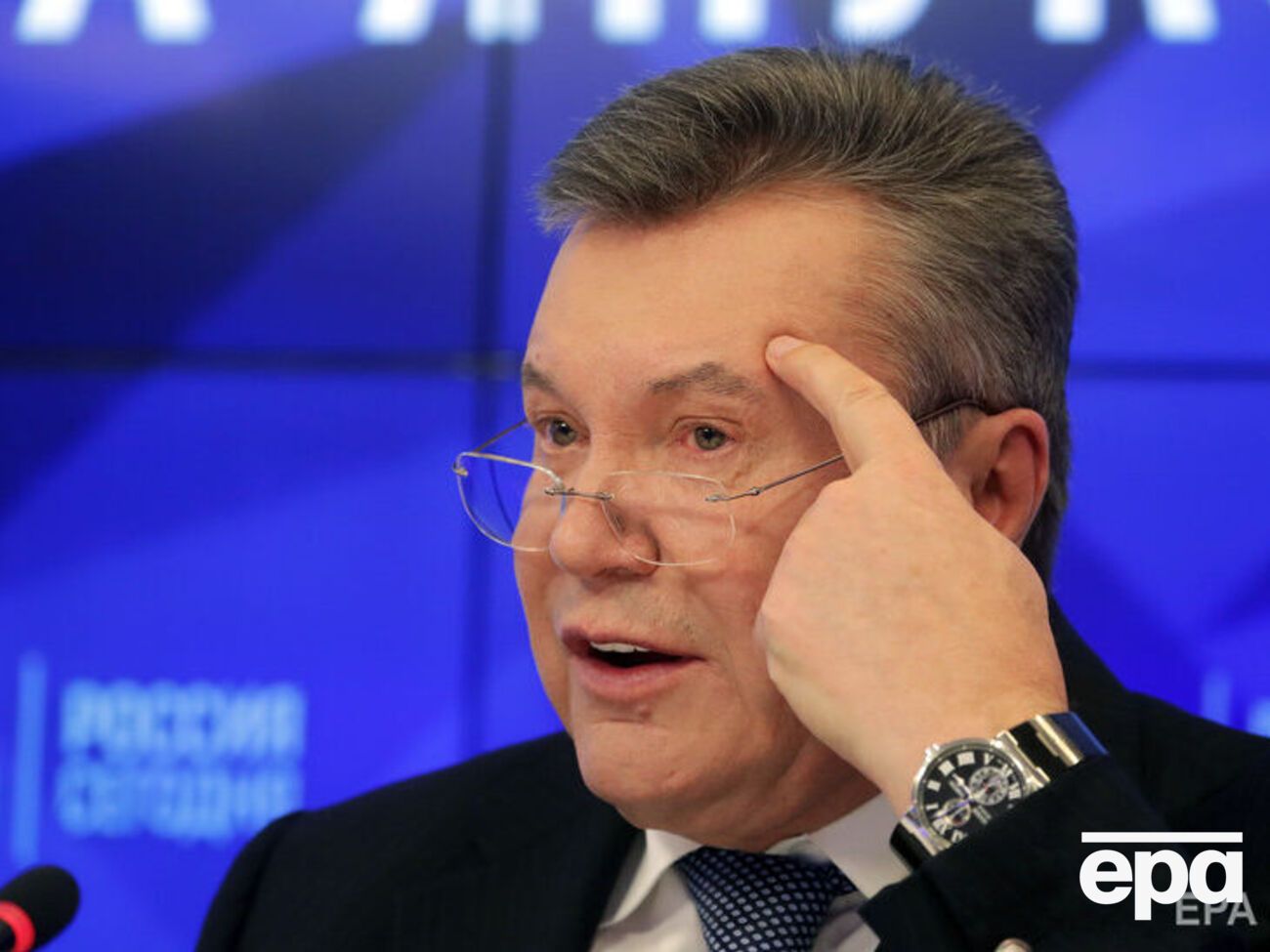 Янукович заявил, что "не мыслит себя" вне Украины