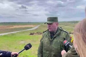 Хренін сказав, що чисельність військ у Білорусі зросте в рази після створення "ополчення"