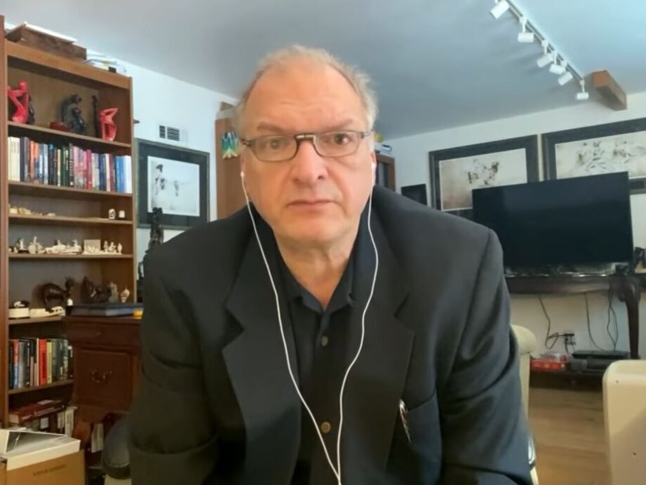 Фельштинский:&nbsp;Наверное, сценарий, который видит Путин, заключается в том, что после ядерного удара&nbsp;европейцы испугаются и отдадут ему все на свете