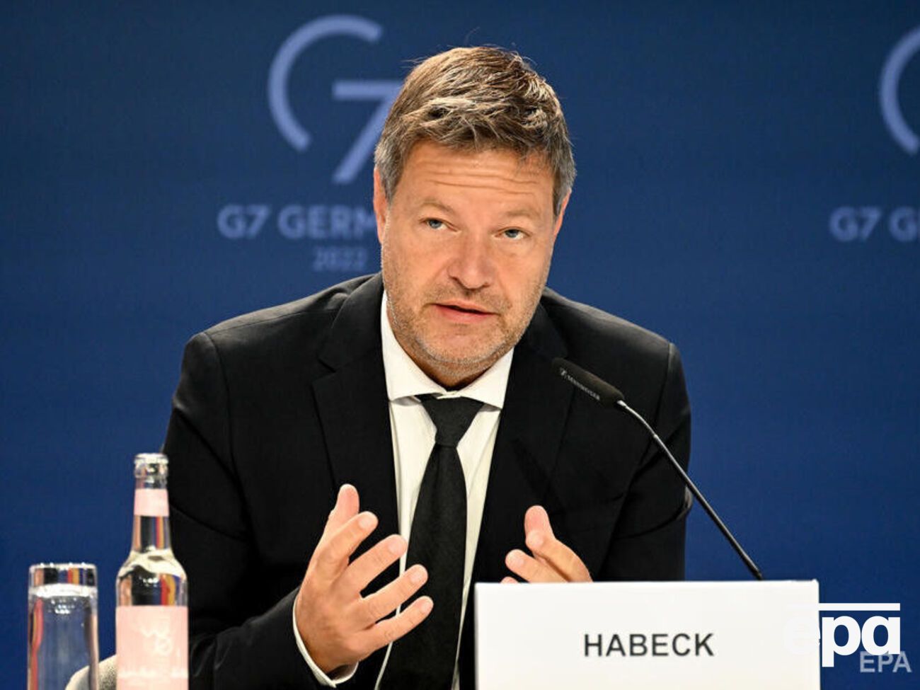 Габек: У Німеччини останніми роками надто некритичні відносини з російським урядом