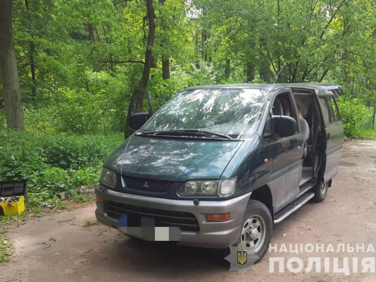 Находившиеся в салоне люди выжили