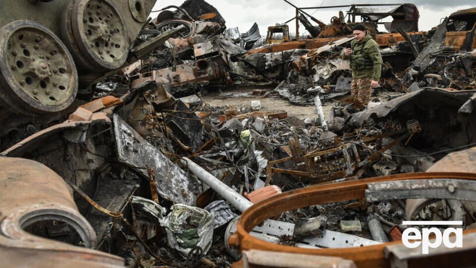Украинские военные уничтожили 1338 российских танков и другую технику