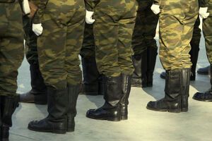 Російським військовим надходять погрози, що їм зіпсують характеристику в особовій справі за відмову воювати