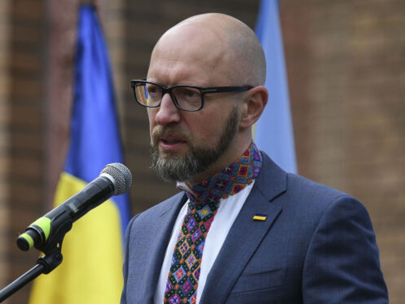 Киев, с днем рождения. Недавно на твоих окраинах стояла орда, а ты гордый и свободный. Так будет всегда