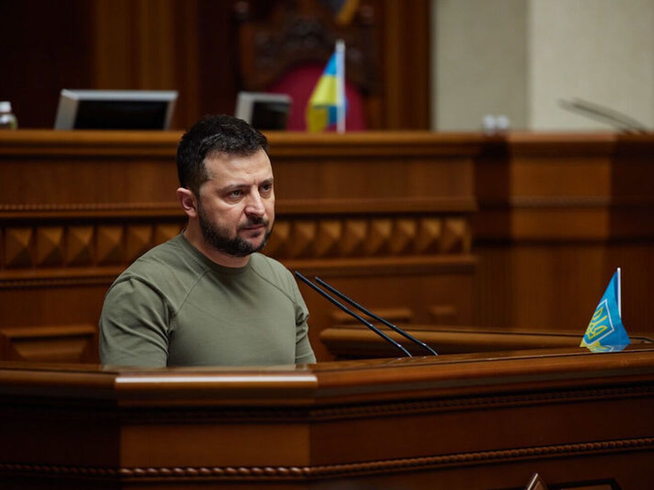 Зеленський:&nbsp;Не було жодного дня, щоб ми не старалися знайти більше зброї, більше сучасної зброї для захисту нашої землі, наших людей