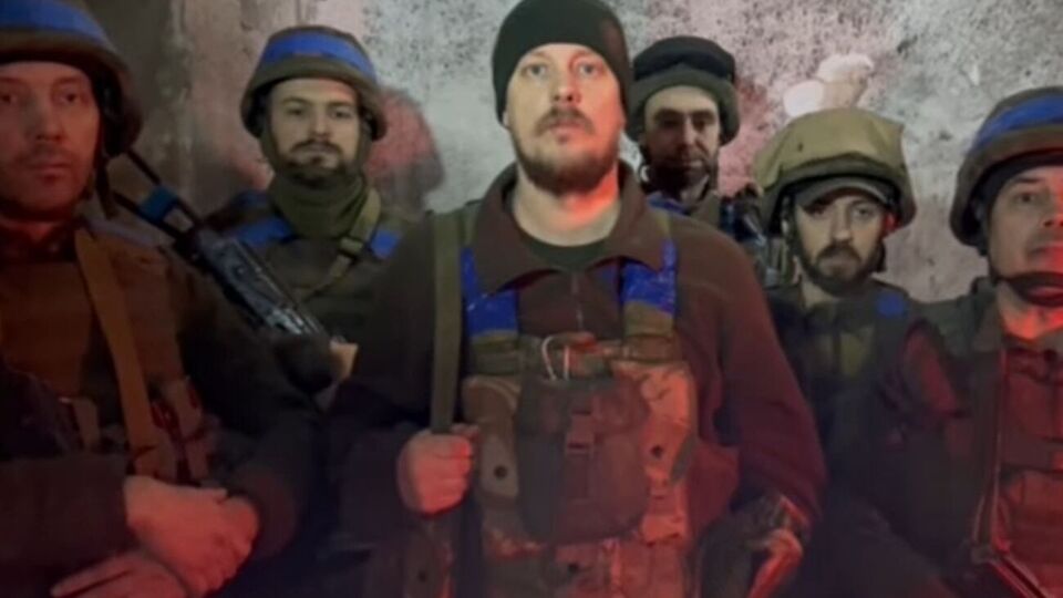 За словами військовослужбовців, за місяці запеклих боїв гуманітарна ситуація на "Азовсталі" сягнула катастрофічних масштабів