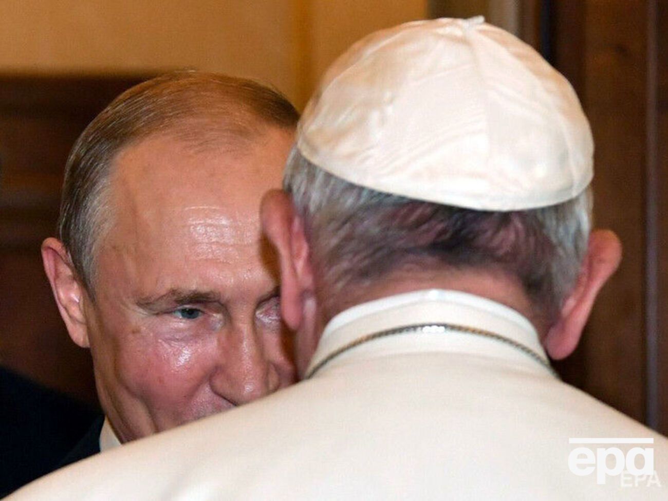 Папа Франциск опасается, что Путин "не может и не хочет проводить встречу прямо сейчас"