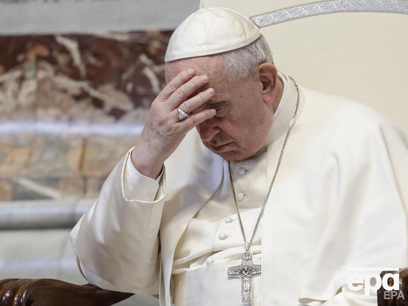 Папа Франциск призвал сделать все возможное, чтобы остановить войну, которую РФ начала против Украины