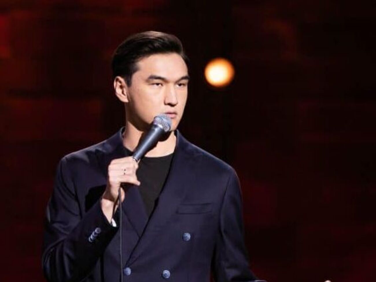 За молчаливую поддержку российской агрессии против Украины Сабуров внесен в черный список сайта theylovewar.com