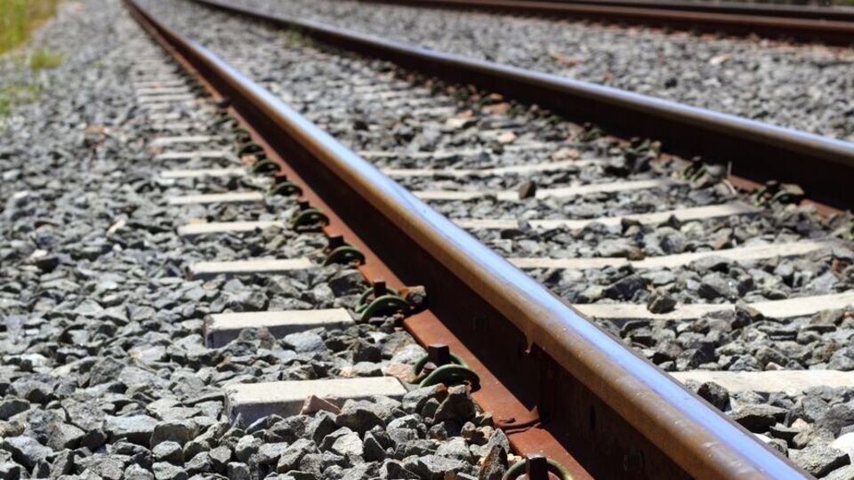 Оккупанты 3 мая обстреливали железнодорожные объекты