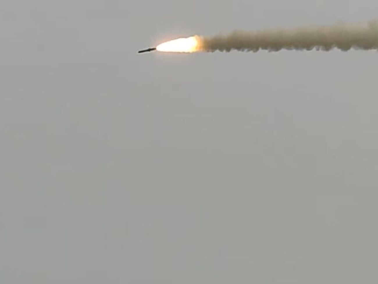 Оккупанты продолжают атаковать Украину ракетными ударами