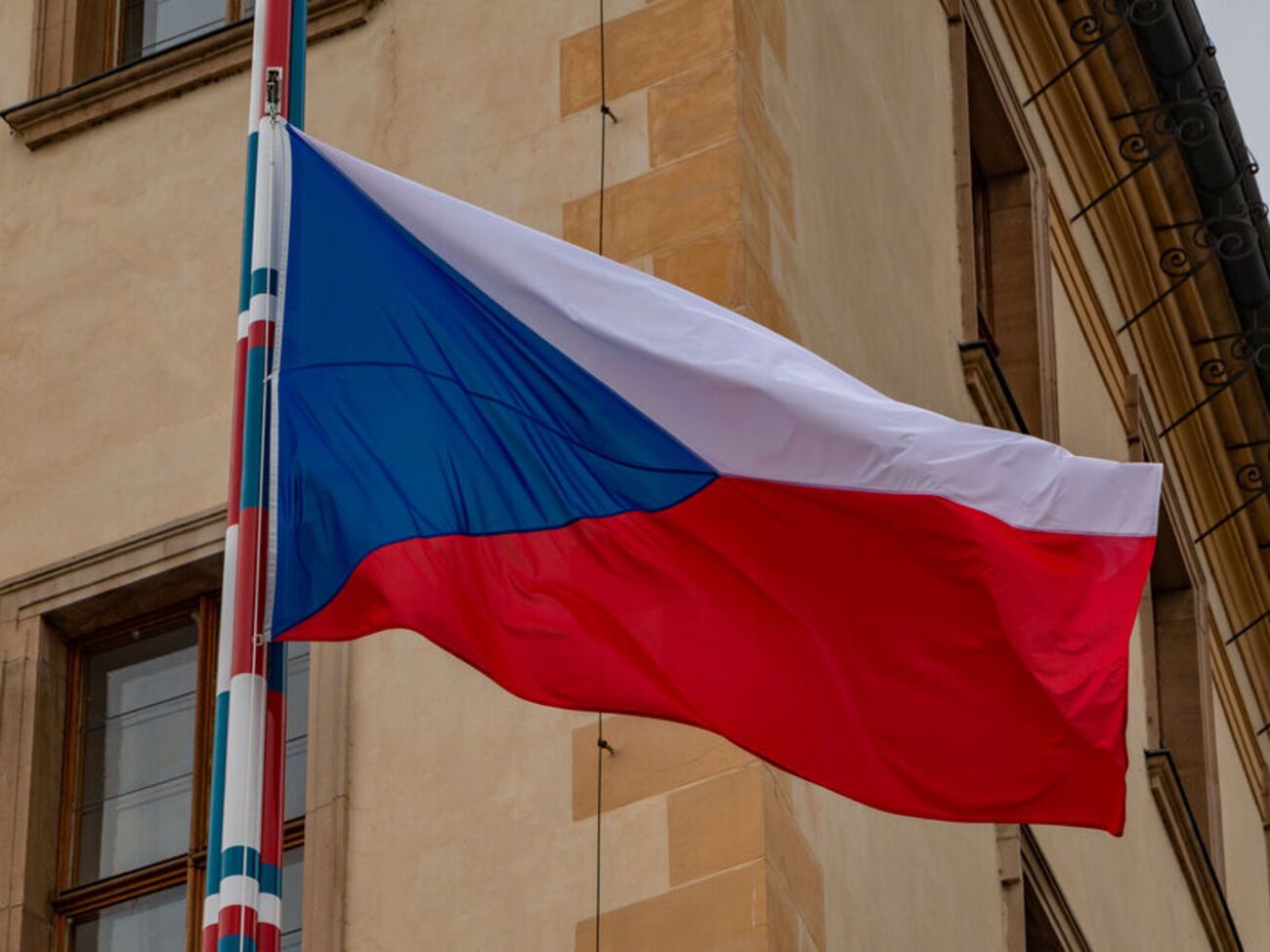 Чехія планує найближчими тижнями виділити Україні від 600 до 700 млн крон