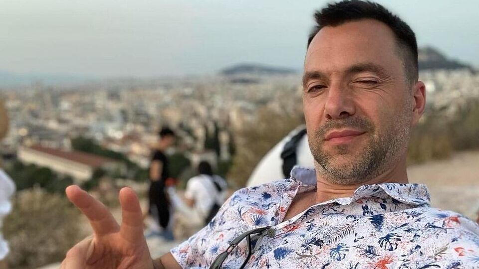 Арестович: Раньше я работал успокоительным, а теперь еще – измерительным
