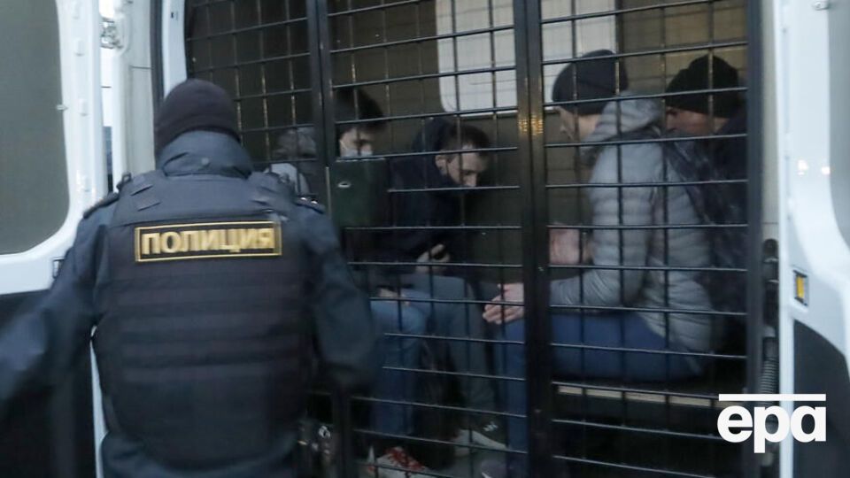 В региональные и столичные изоляторы привозят граждан Украины, которые попали в плен
