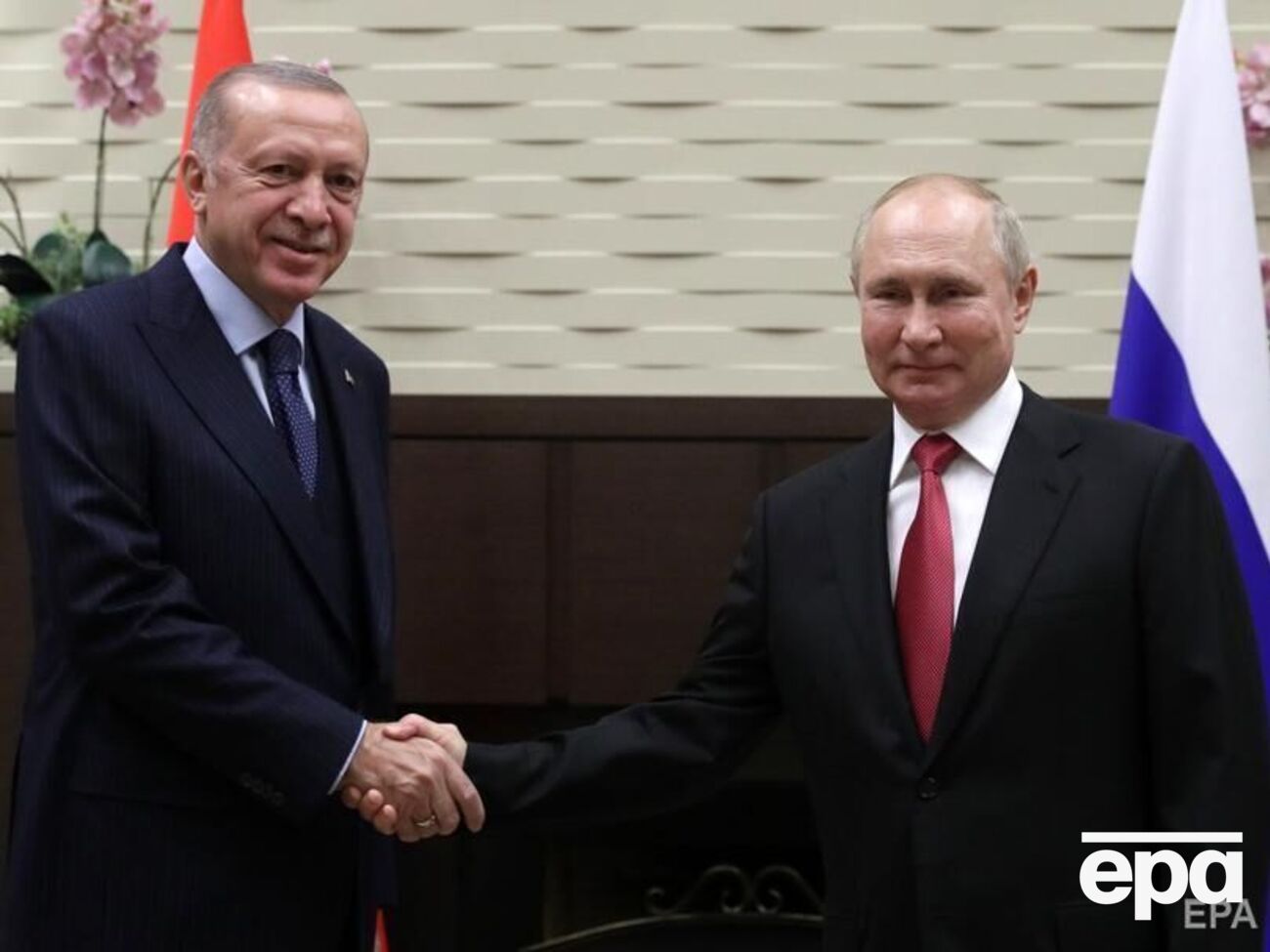 Президенты общались по телефону