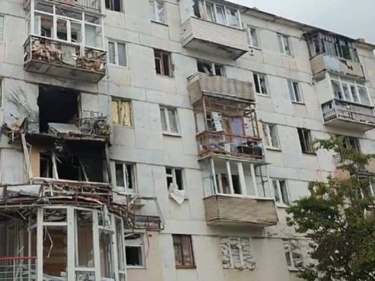 Окупанти продовжують штурм Сєвєродонецька