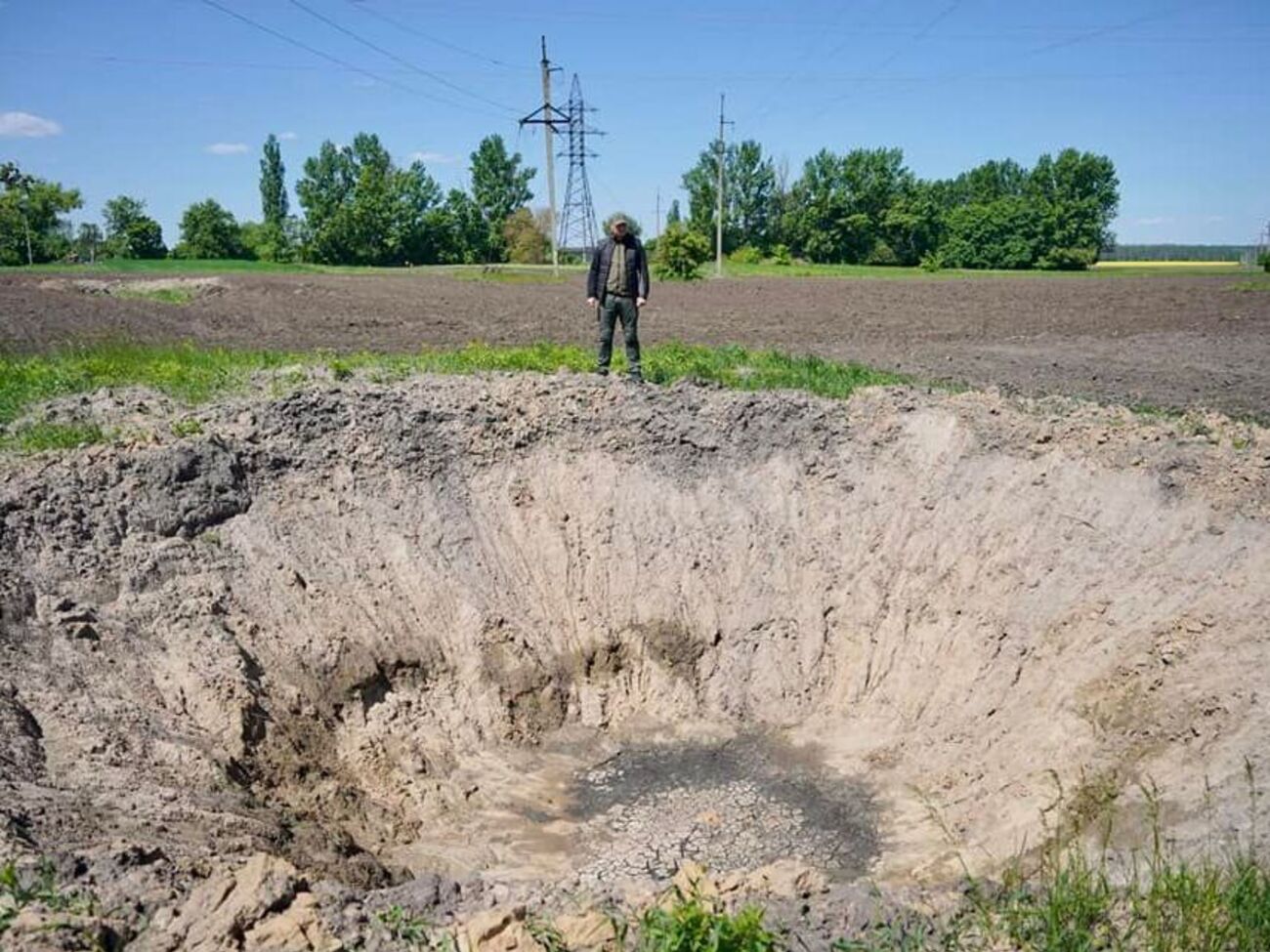 Около полуночи враг с самолета, который не пересекал границу Украины, совершил два пуска ракет по территории Сумской области, отметил Живицкий (фото иллюстративное)