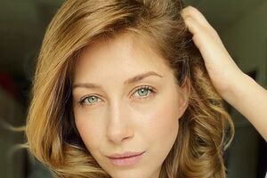 Ровінська 21 травня повідомила, що переїхала жити у США