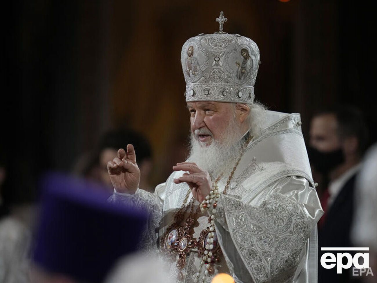 Патриарх Кирилл поддержал военное вторжение России в Украину, его также считают одним из разработчиков и распространителей концепции "русского мира"