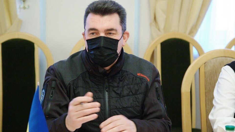 Данілов сказав, що питанням імовірного розмінування перешийка в Херсонській області "займаються ті органи, які мають повноваження займатися цим"
