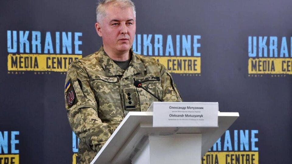 Мотузяник отметил, что россияне с помощью авиаударов хотели повредить транспортную инфраструктуру Украины