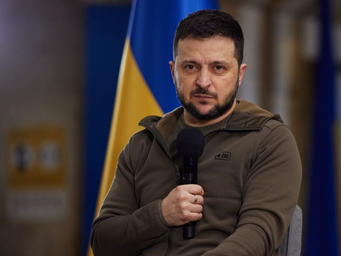 Зеленський: Путін особисто повинен брати на себе зобов'язання щодо припинення вогню. І бажано публічні