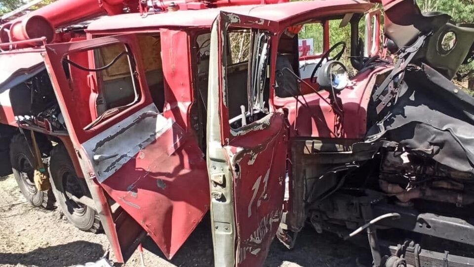 Рядом с местом, где подорвалась пожарная машина, обнаружили и обезвредили еще пять мин