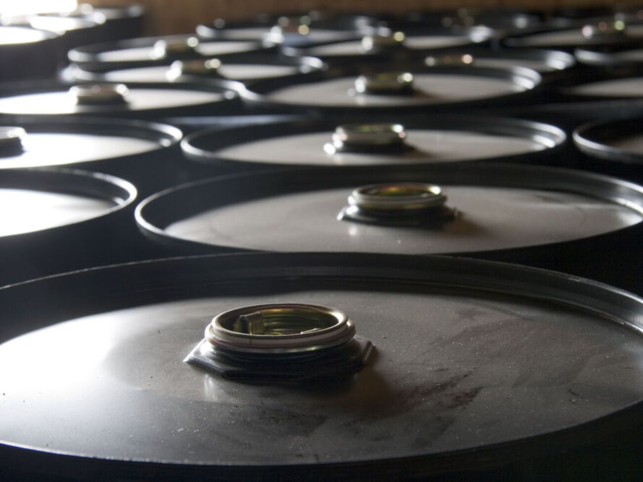 Індія може отримувати приблизно 15 млн барелів нафти на місяць, якщо РФ погодиться на запропоновану ціну