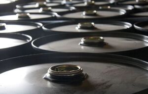 Індія може отримувати приблизно 15 млн барелів нафти на місяць, якщо РФ погодиться на запропоновану ціну