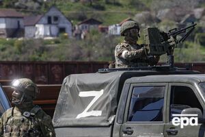 Маріуполь брало в облогу 10 тис. російських військових, говорив президент України на початку квітня