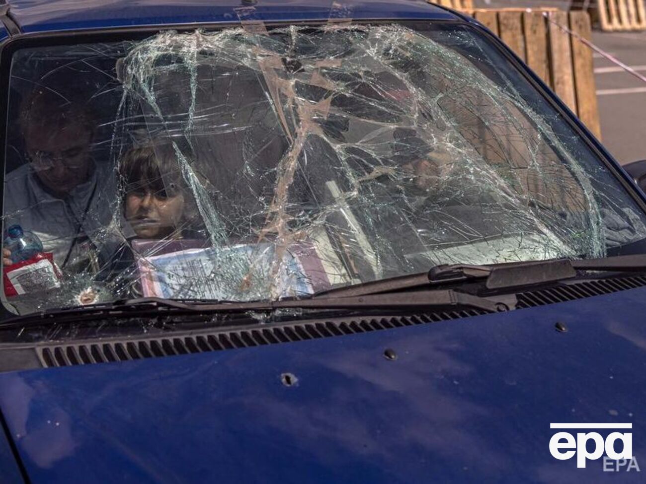 Оккупанты обстреляли колонну автомобилей, на которых пытались выехать жители оккупированного Волчанского района