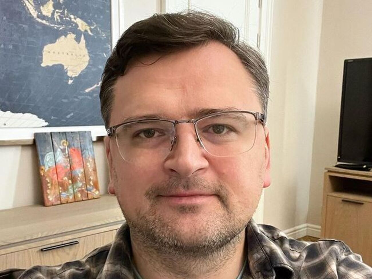 Новый питомец Кулебы был спасен из Мариуполя