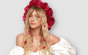 Нікітюк: Днями зробила красивий манікюр