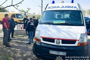 Гендиректора лікарні, підозрюваного у незаконному використанні "швидких", затримали