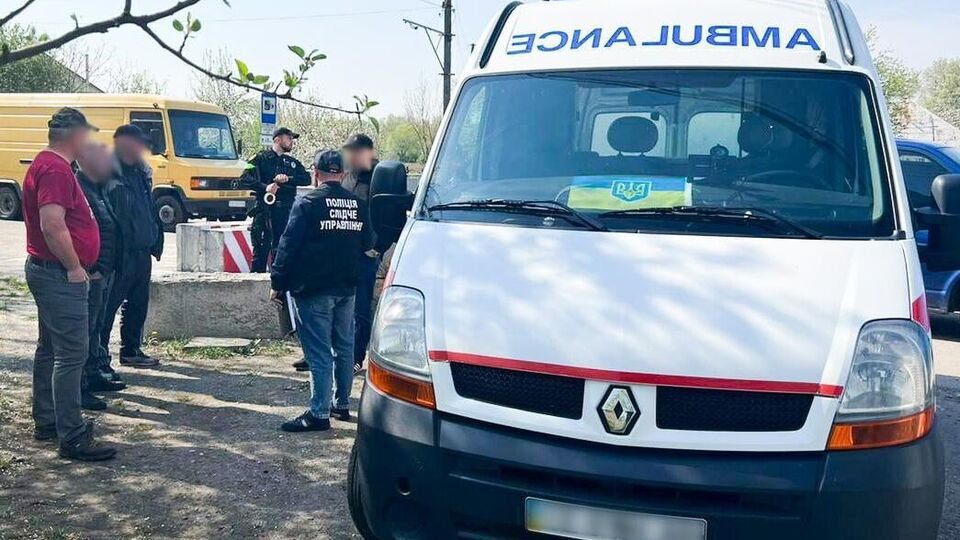 Гендиректора лікарні, підозрюваного у незаконному використанні "швидких", затримали