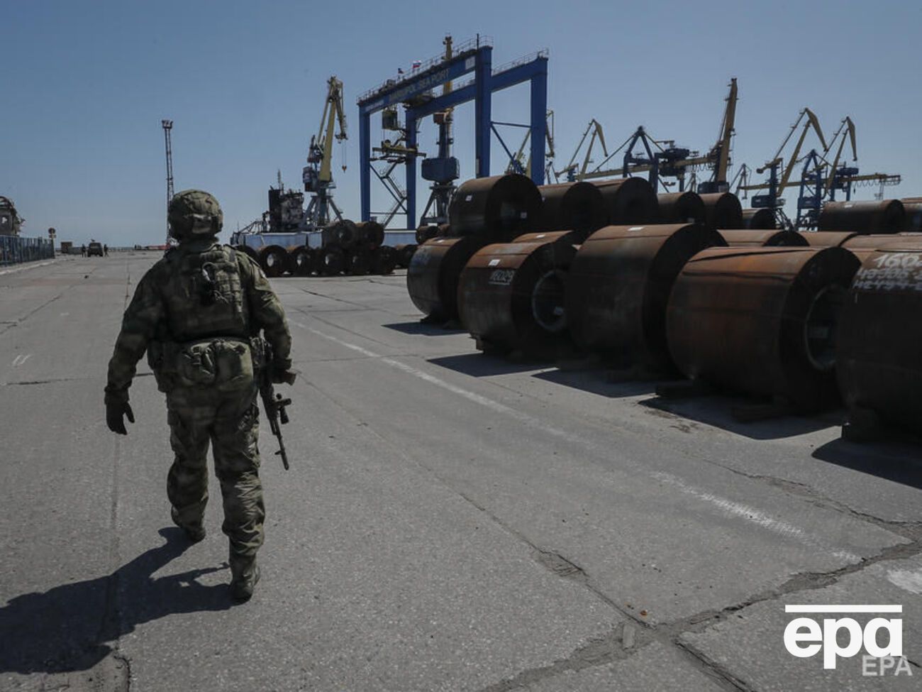 Російські окупанти не дотримуються гарантій безпеки під час евакуації цивільного населення з "Азовсталі"