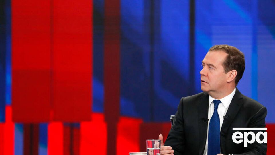 У Медведєва вселився дух Жириновського, заявив Подоляк