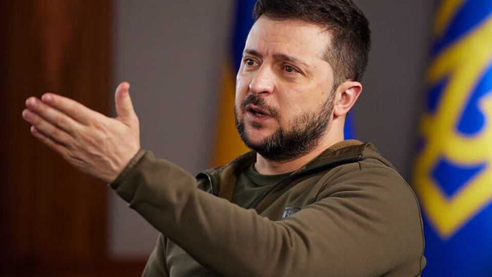 Зеленський зазначив, що розблокування Маріуполя залежить тільки від наявності необхідної для цього зброї